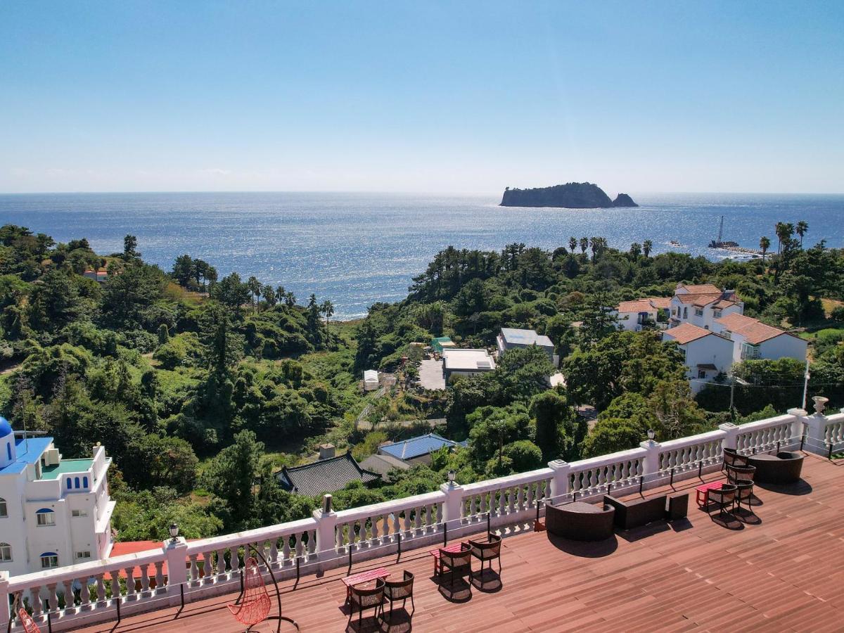 GoldOne Hotel & Suites Seogwipo Exterior foto