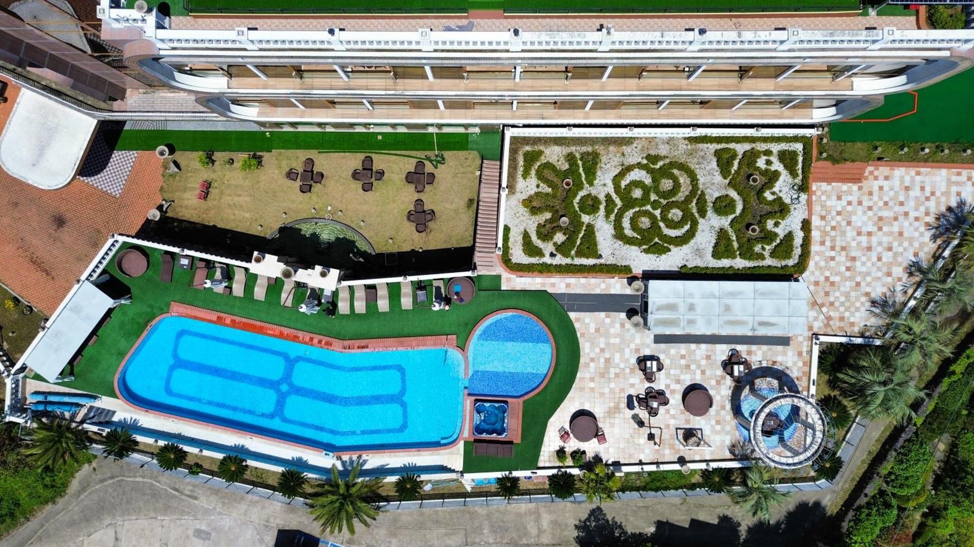 GoldOne Hotel & Suites Seogwipo Exterior foto