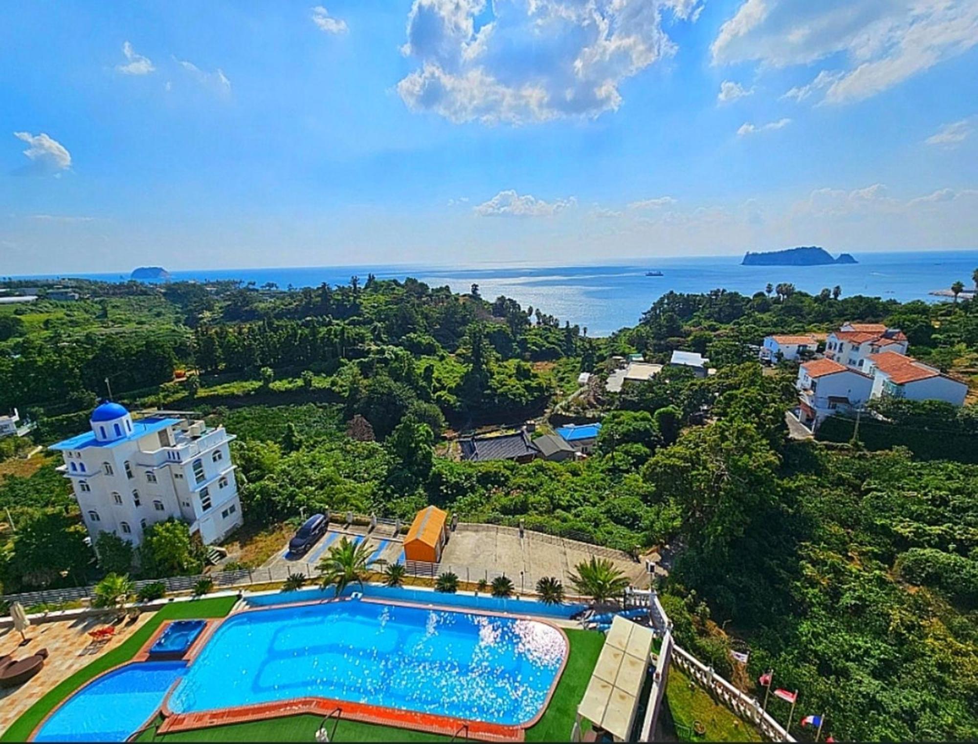 GoldOne Hotel & Suites Seogwipo Exterior foto